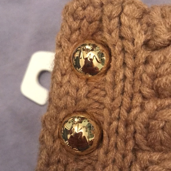 Brand New Michael Kors Cable Knit Earband Headband Camel w/ Gold Accents - Picture 5 of 9